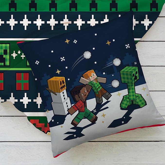 Minecraft Square Cushion - Snowy Design - 40x40cm