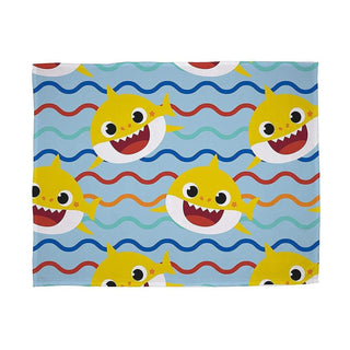 Baby Shark Fleece Throw Blanket - Rainbow Design - 100% Polyester - 100 x 150cm