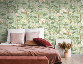Holden Decor Lily Pad Green Wallpaper 13621 – Elegant Botanical Design – 10m Roll