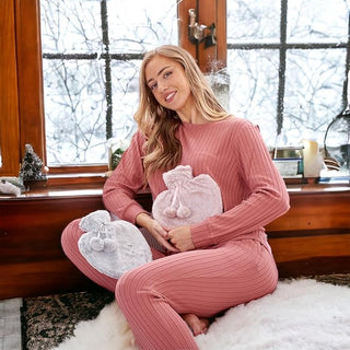 K Collection Pack of 2 Hot Water Bottles - 1L Capacity - Heart Shaped Faux Fur Covers - Pink and Grey