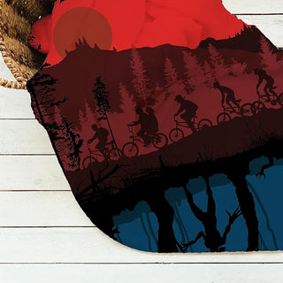 Stranger Things Fleece Throw Blanket - Midnight Upside Down Design - 100% Polyester - 100 x 150cm