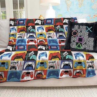 Gamer Fleece Blanket - Gaming Controller Levels Design - 100% Polyester - 100 x 150cm