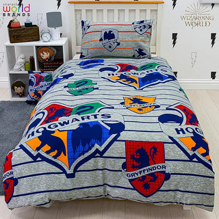 Harry Potter Reversible Duvet Set - Hogwarts Brave Design - Single and Double
