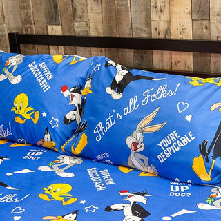 Looney Tunes Reversible Duvet Set - Thats's All Folks Design - Single and Double