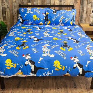 Looney Tunes Reversible Duvet Set - Thats's All Folks Design - Single and Double
