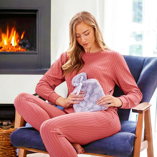 K Collection 2 x Hot Water Bottles With Removable Cover - 2L Capacity - Pink and Grey Hearts Design
