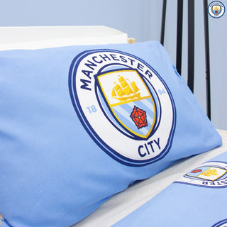 Manchester City Reversible Duvet Set - Crest Emblem Design - Single/Double