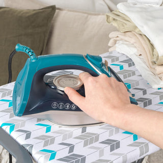 Beldray Duo Glide Steam Iron (2200W)