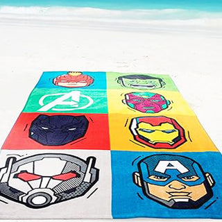 Jay Franco Towel - Marvel Avengers Design - 100% Cotton - 140 x 70cm