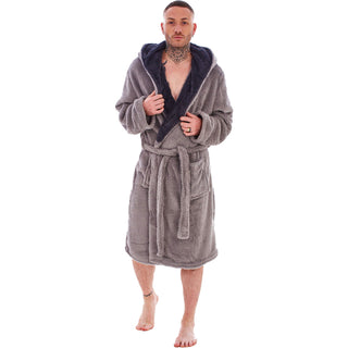 Keanu Mens Dressing Gown - Wolf Head Design - 100% Fleece Polyester - Adults